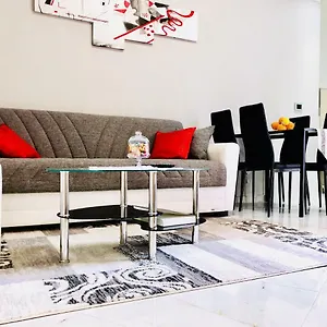 https://ylli-home-sanremo.hotelitalianriviera.com